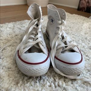 White Hightop Classic Converse